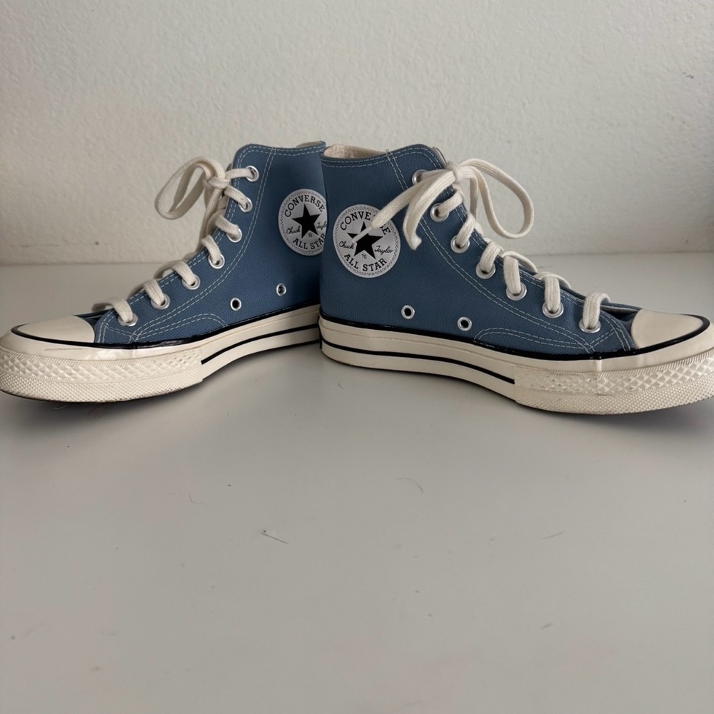 Converse Chuck Taylor Classic Blue and White High-Tops